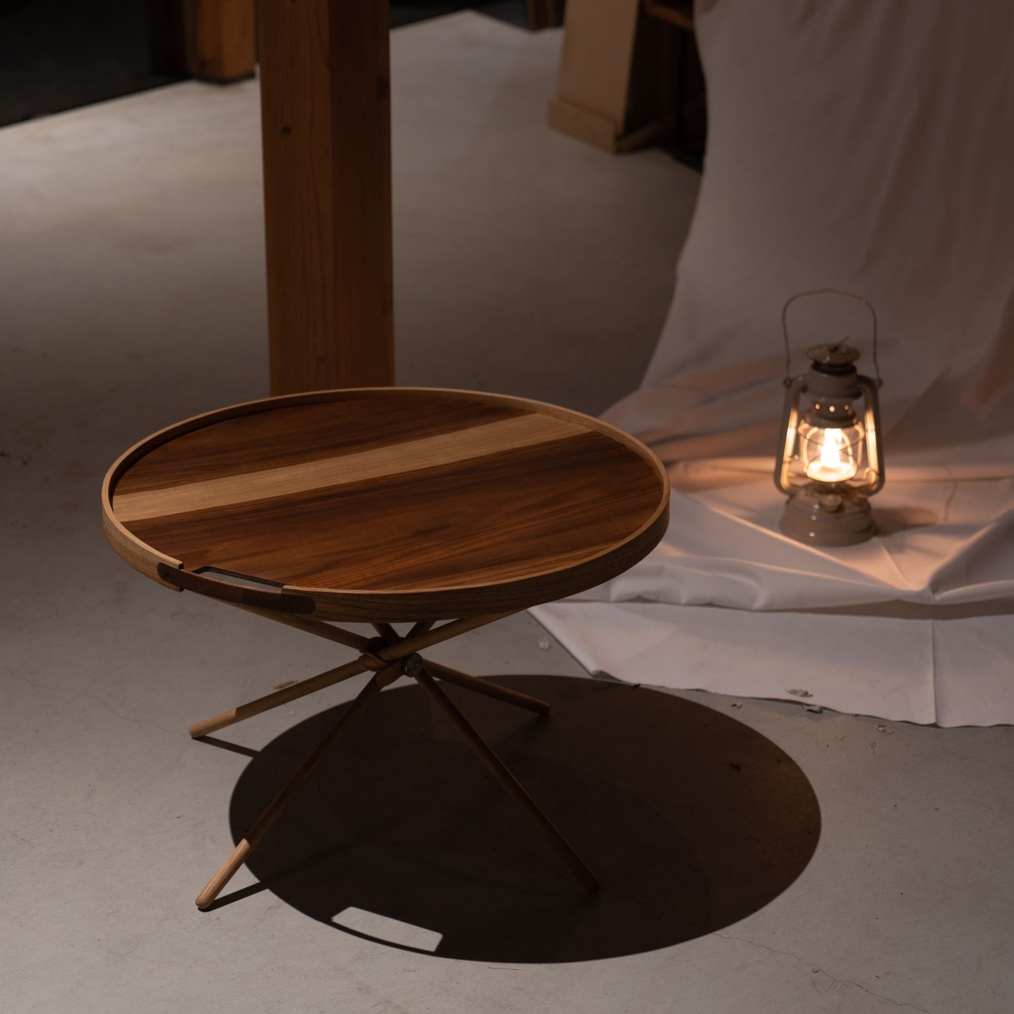Somewhere / Foldable coffee table　受注生産品