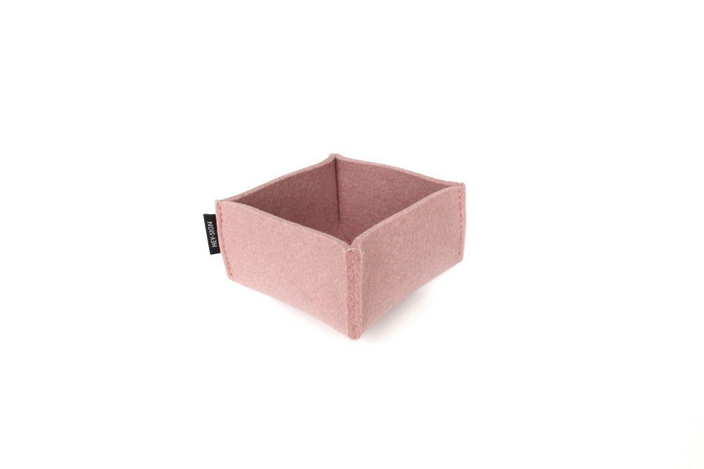Box 1 M